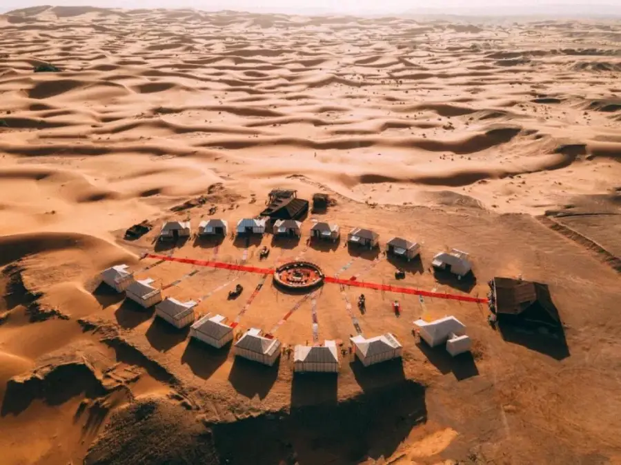 Merzouga-luxury-Sahara-desert-camp.webp