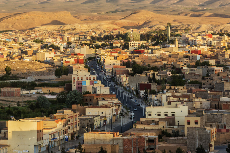 midelt-fes-to-marrakech-4-days-desert-tour.webp