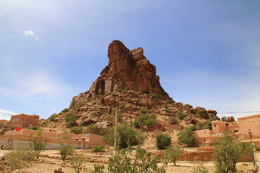 Tafraoute and Tiznit day trip from Agadir
