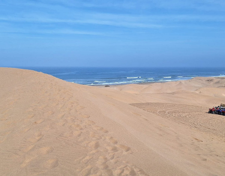 small-desert-4x4-excursion-from-agadir-massa-tifnit-sand-dunes.webp